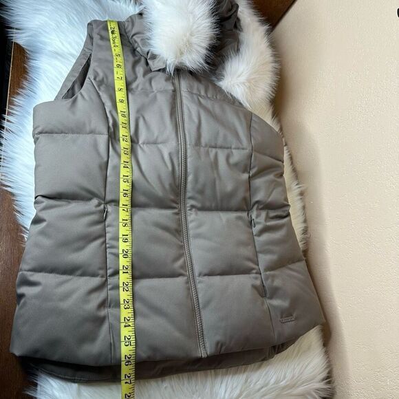 Sweaty Betty North Pole Primaloft Vest Size Medium - Picture 7 of 13